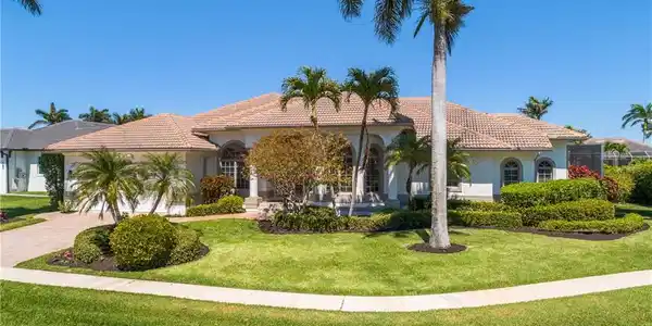 9 Acorn CT
