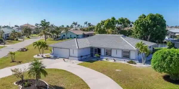 2501 Rio Grande DR