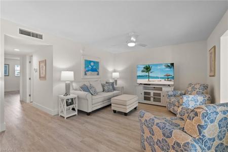 333 Harbour DR
