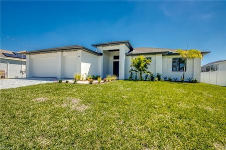 17 NW 36th AVE