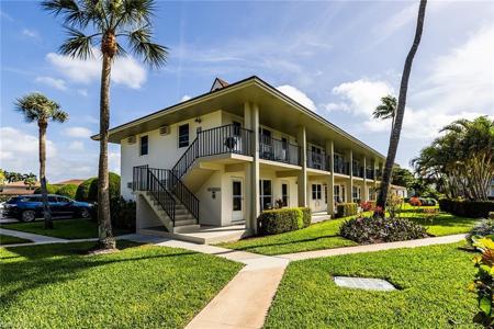235 Seaview CT