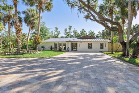 3511 Heritage LN