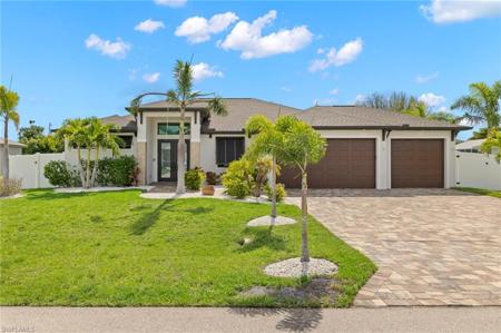 3833 SW 15th PL
