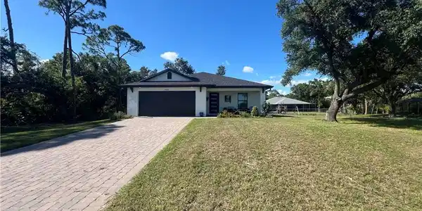 23206 Fitzpatrick AVE