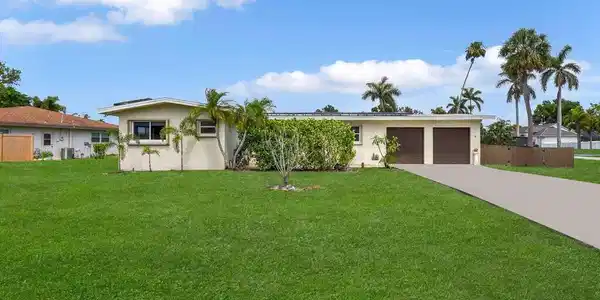 587 Sanford DR