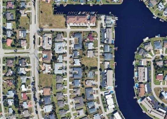 Image 2: Aerial map of property and surrounding area