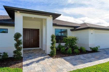 5415 Agualinda BLVD