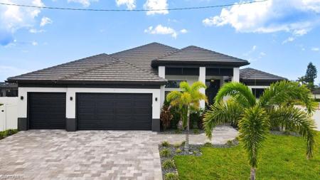 2 SW 35th AVE
