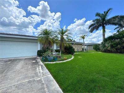 2832 SE 17th PL