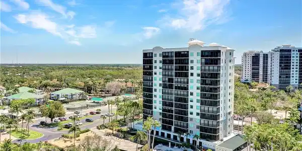 430 Cove Tower DR