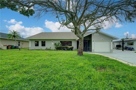 728 Tower DR