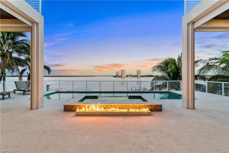 160 Little Carlos LN