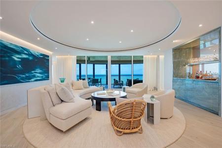 8665 Bay Colony DR