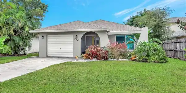 532 99th AVE N