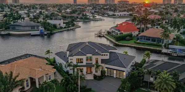 228 Capistrano CT