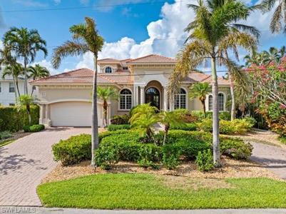 1400 Jewel Box AVE