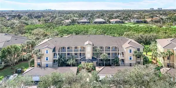 3461 Pointe Creek CT