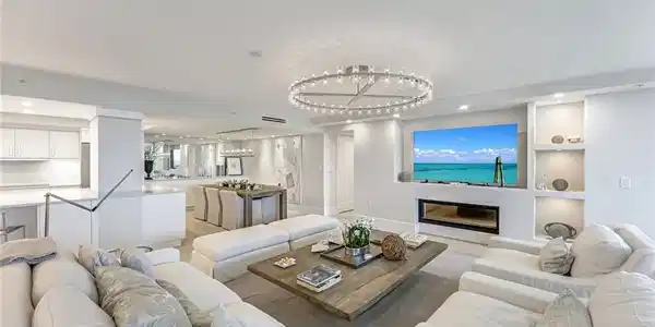 5601 TURTLE BAY DR