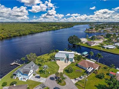 1960 Bahama AVE