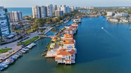 4000 Gulf Shore BLVD N