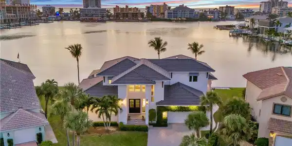 414 Palm CT