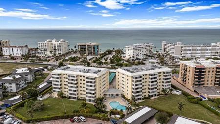 3410 Gulf Shore BLVD N