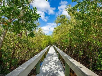 100 Stevens Landing DR