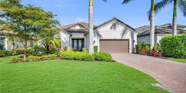 3273 Belon LN