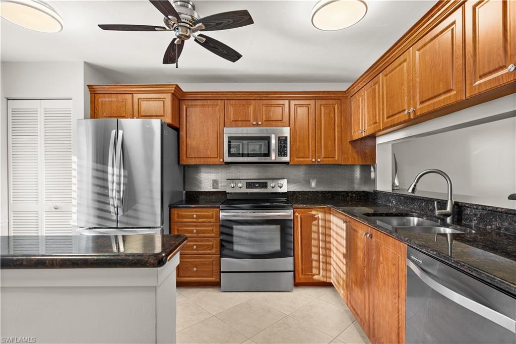 Image 4: Nice kitchen with great appliances