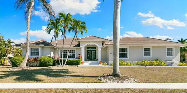 349 Lamplighter DR