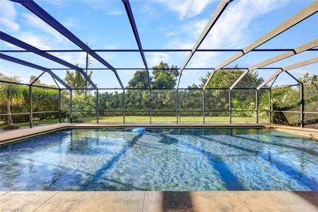 732 Sesame CT