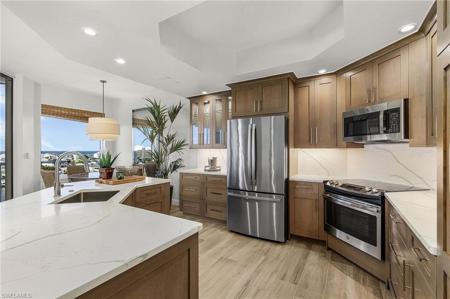 4192 Bay Beach LN