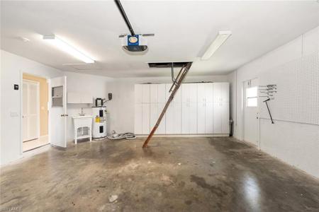1218 SE 30th TER