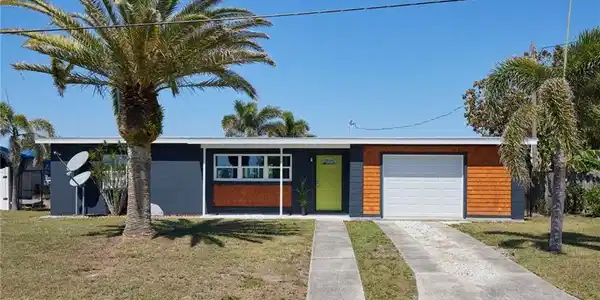 125 Palmetto CIR NE