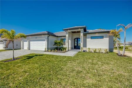 2332 NW 35th PL