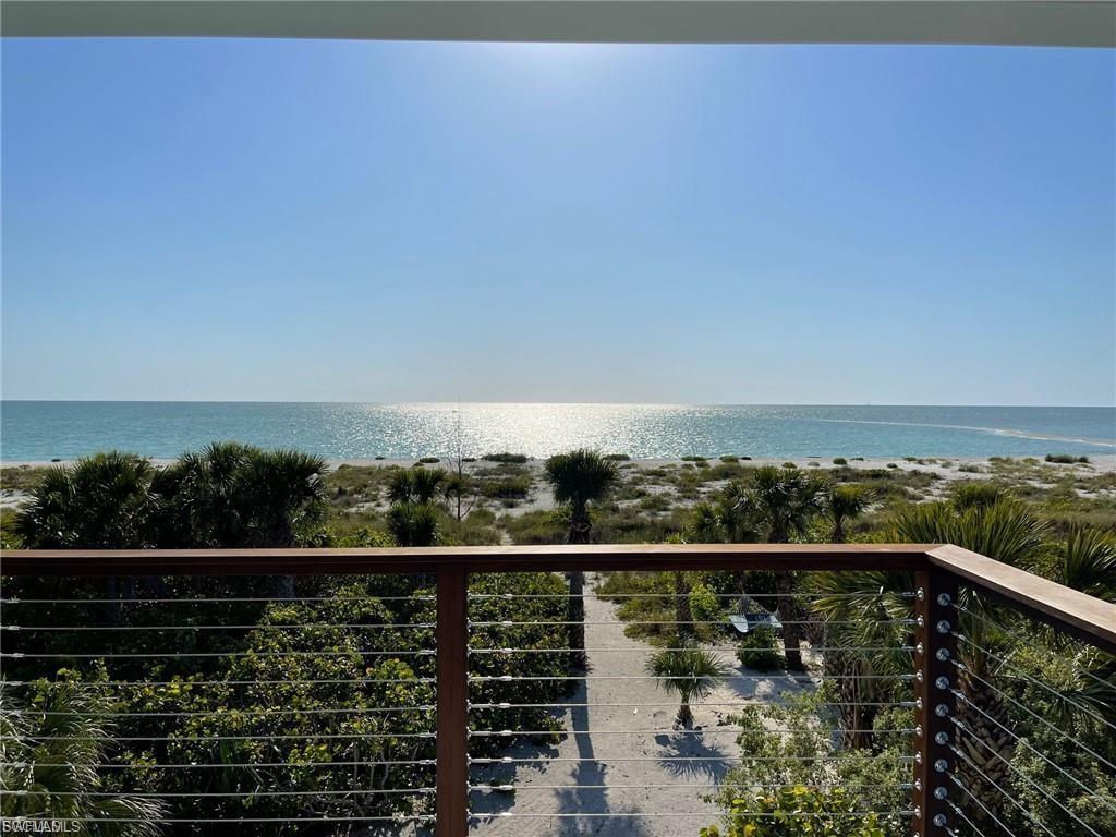 Image 1: Open Deck View from the Townhouse