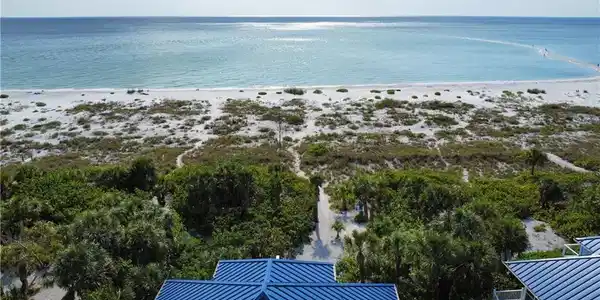 Image 4: View from Unit