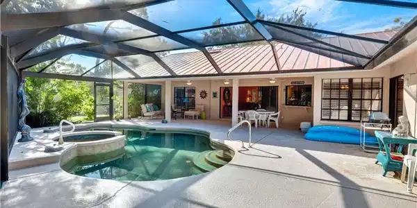 Image 4: view of the back of the home