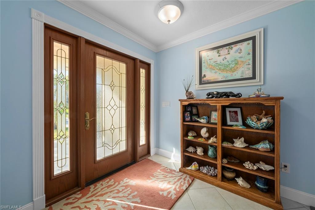 Image 2: Entry