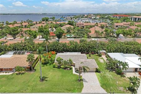 857 N Town And River DR