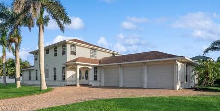 10082 Vanderbilt DR