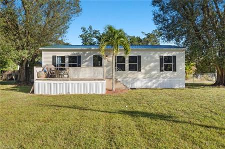 368 Oasis Park RD