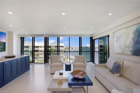3000 Gulf Shore BLVD N
