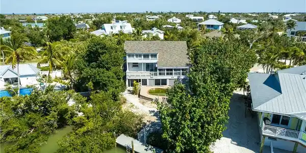2479 Blind Pass CT