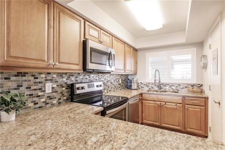 4160 Steamboat BEND E