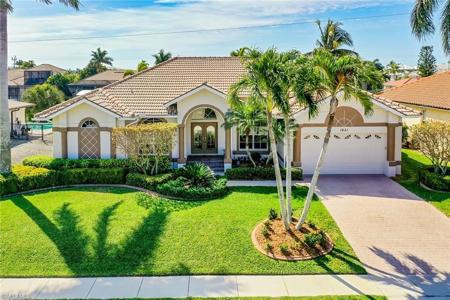1621 Almeria CT