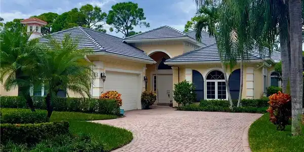 257 Charleston CT