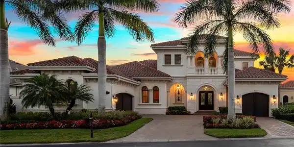 3815 Isla Del Sol WAY