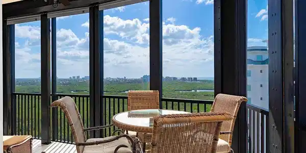 455 COVE TOWER DR