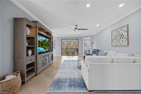 9468 Casoria CT